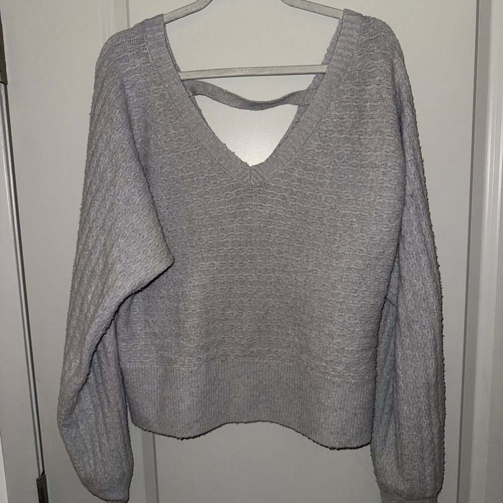 Pink Rose Gray V-Neck Sweater with Balloon Sleeves